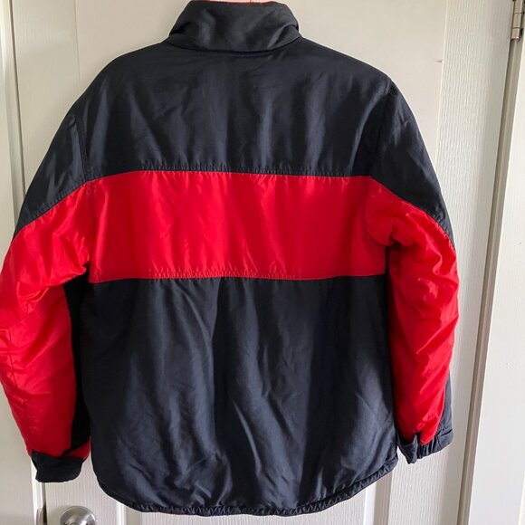 Tommy Hilfiger Reversible Jacket Size Large Red Fleece & Water Resistant. - Picture 8 of 14